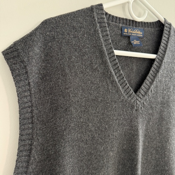BROOKS BROTHERS SWEATER VEST 100% LAMBSWOOL PULL ON V NECK ACADEMIA GRAY XXL - Picture 4 of 11